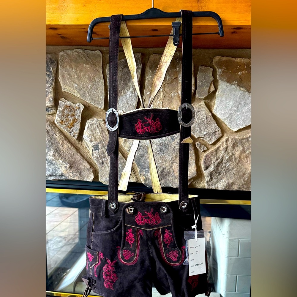 Women’s 2025 lederhosen NEW $225 xxs xs 0 2 29 inch waist Oktoberfest girls